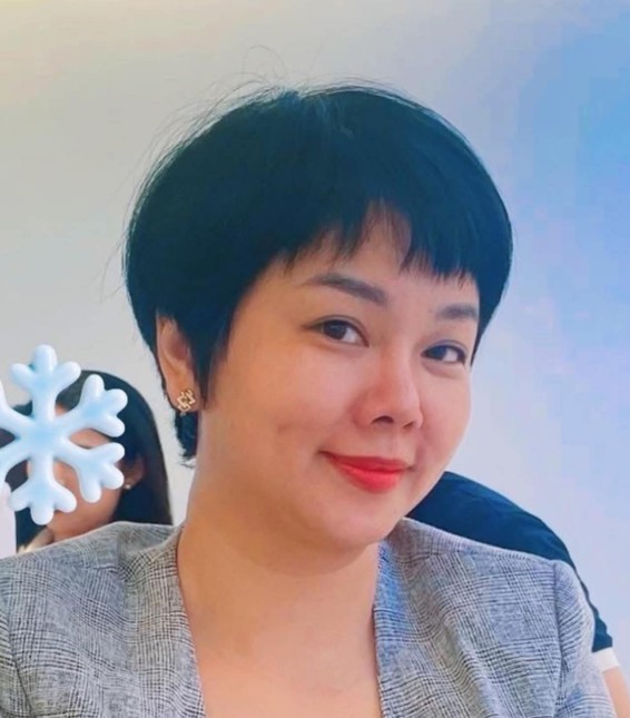 Nhà báo Nguyễn Tuyết